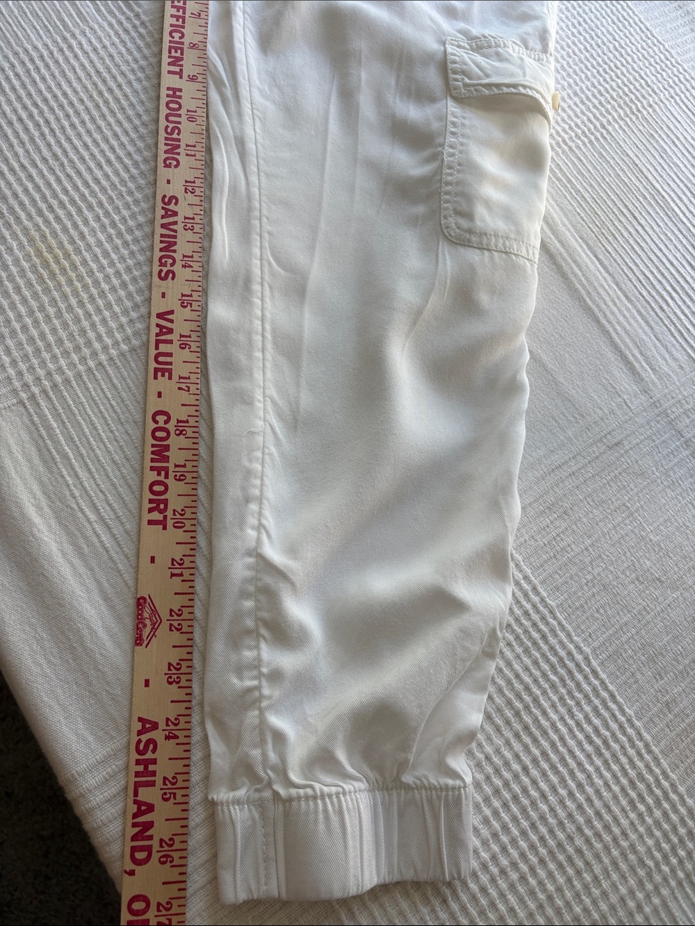 C&C California White Cargo Jogger Pants - Picture 5 of 6